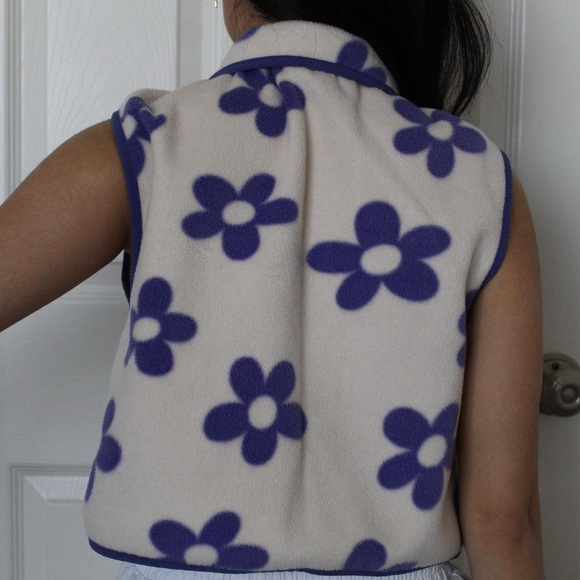 Floral Fleece Vest with Purple Flowers - Picture 4 of 5